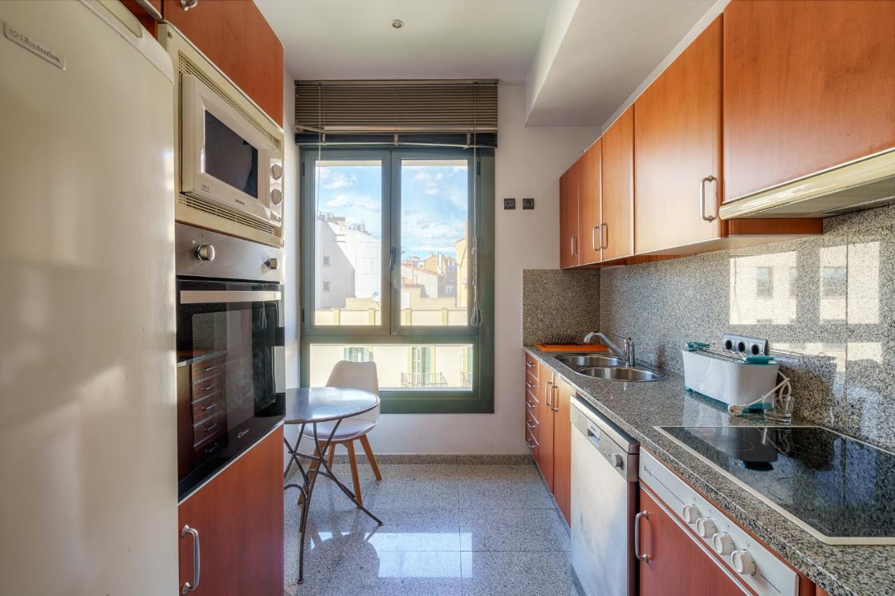 Espectacular Loft En Centrico Edificio Singular Apartman Manresa Kültér fotó